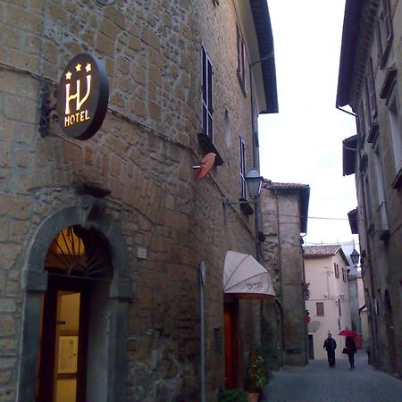 Hotel Valentino Centro Storico Orvieto Exterior photo