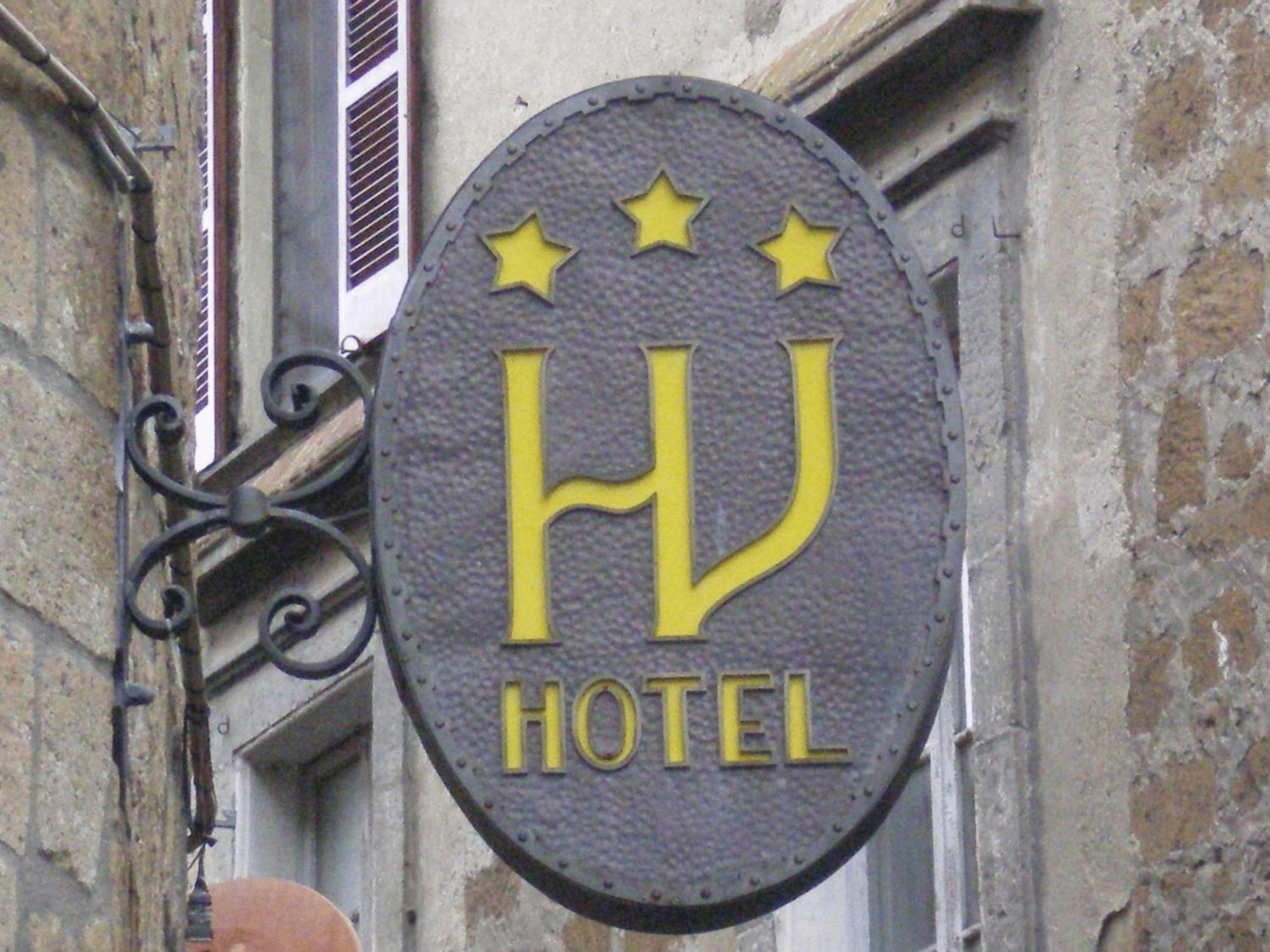 Hotel Valentino Centro Storico Orvieto Exterior photo